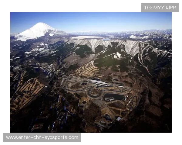 激情四溢！五圈激烈尾流战写下赛车史诗