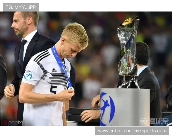 埃因霍温签下全能攻击者 埃因霍温签下全能攻击者