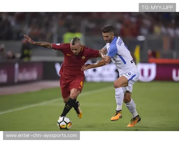 国米边路传中与中路渗透形成最佳破门机会:战术解码与实战应用 国米边路传中与中路渗透形成最佳破门机会:战术解码与实战应用