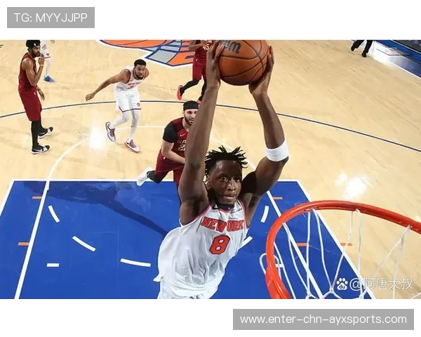 NBA尼克斯快攻反超氛围狂热